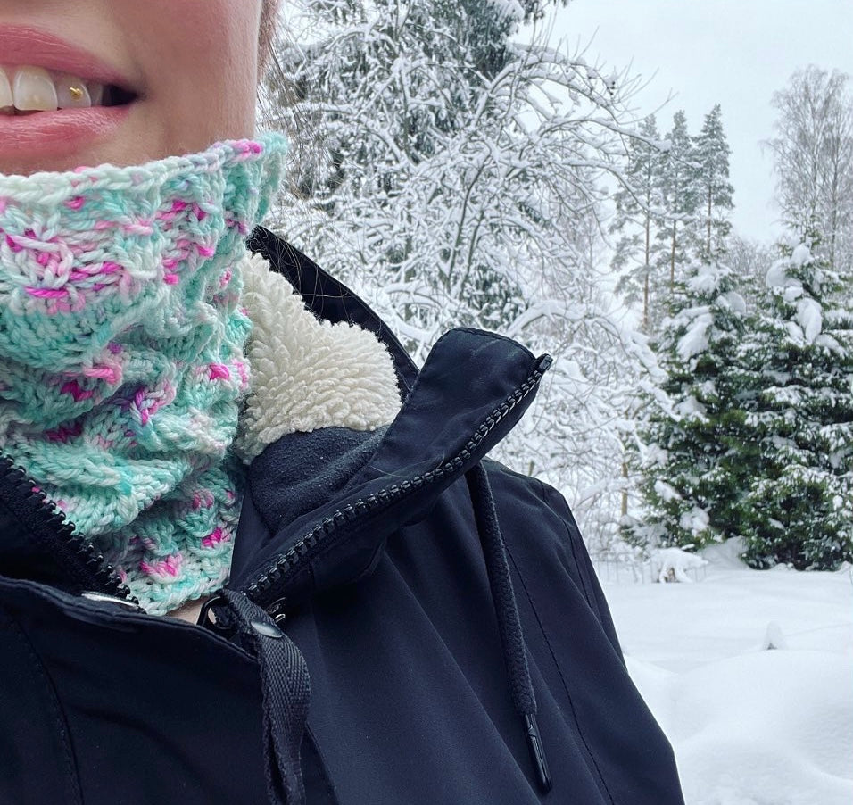 Neuleohje Aallot tuubihuiviin.