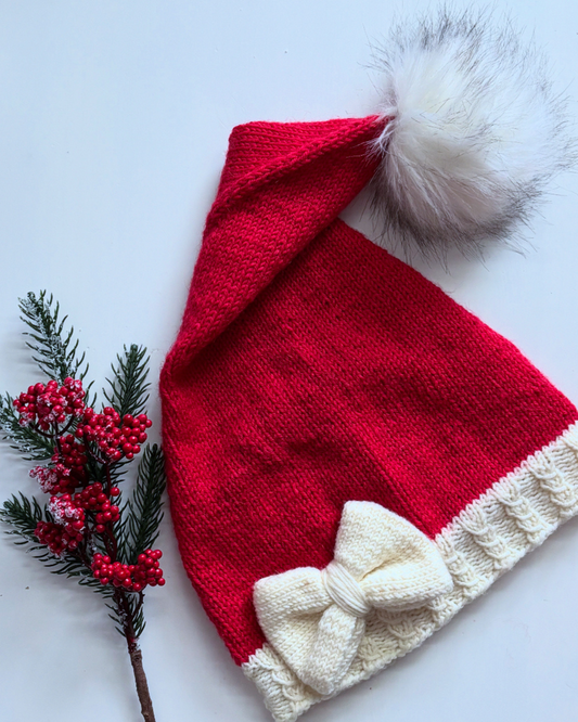 Misteli-joulupipo neuleohje. Tonttulakki rusetilla.